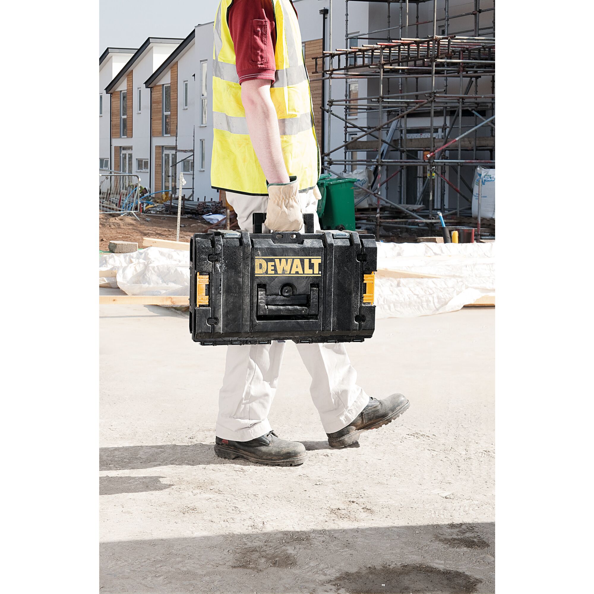 TOUGHSYSTEM® DS150 Small Tool Box | DEWALT