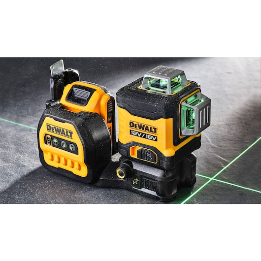 20V 3 x 360 Green Line Laser