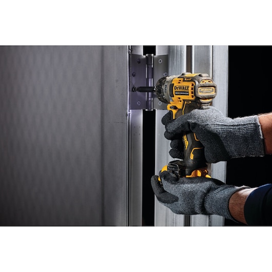 12V MAX Sub-Compact Screwdriver, 2.0Ah Battery