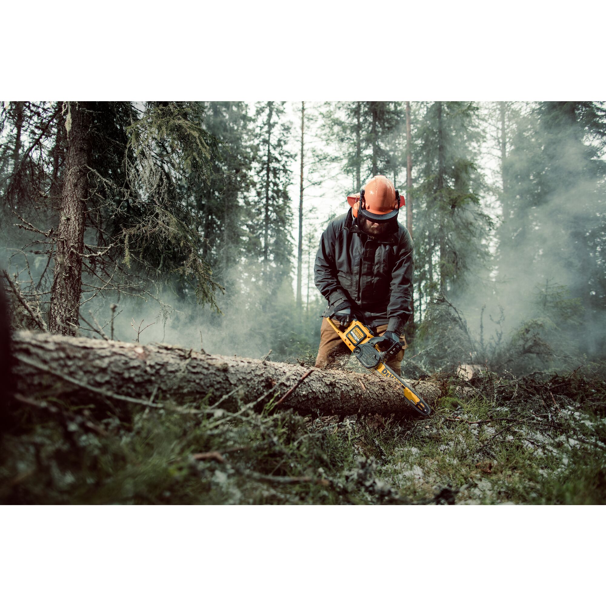 Dewalt discount chainsaw smoking