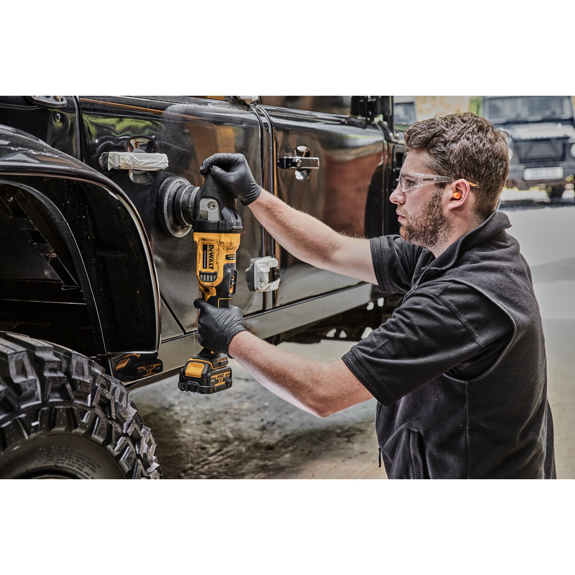 Dewalt dcm848n new arrivals