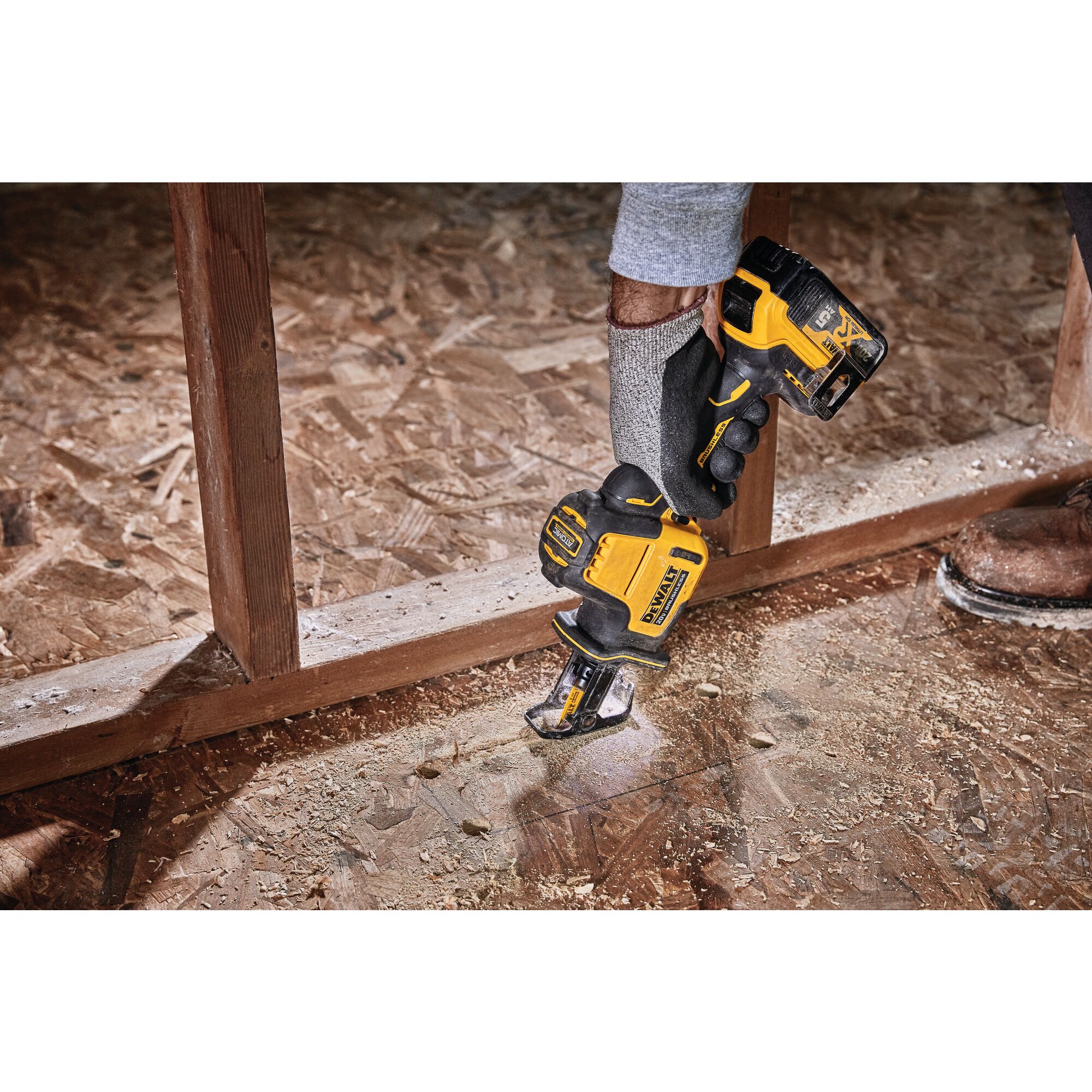 20V MAX Brushless One Handed Reciprocating Saw Bare DEWALT