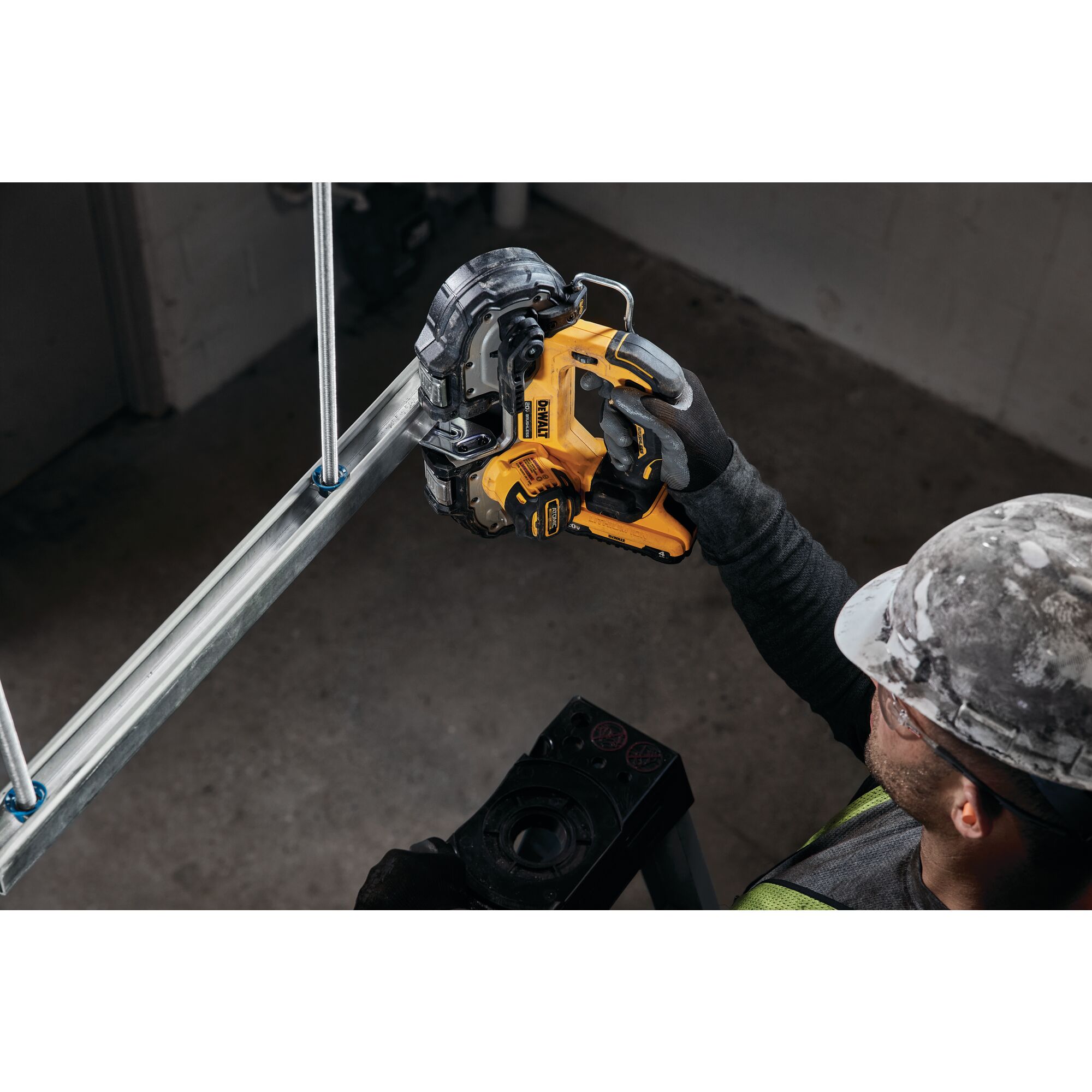 20V MAX Brushless Compact Bandsaw Bare DEWALT