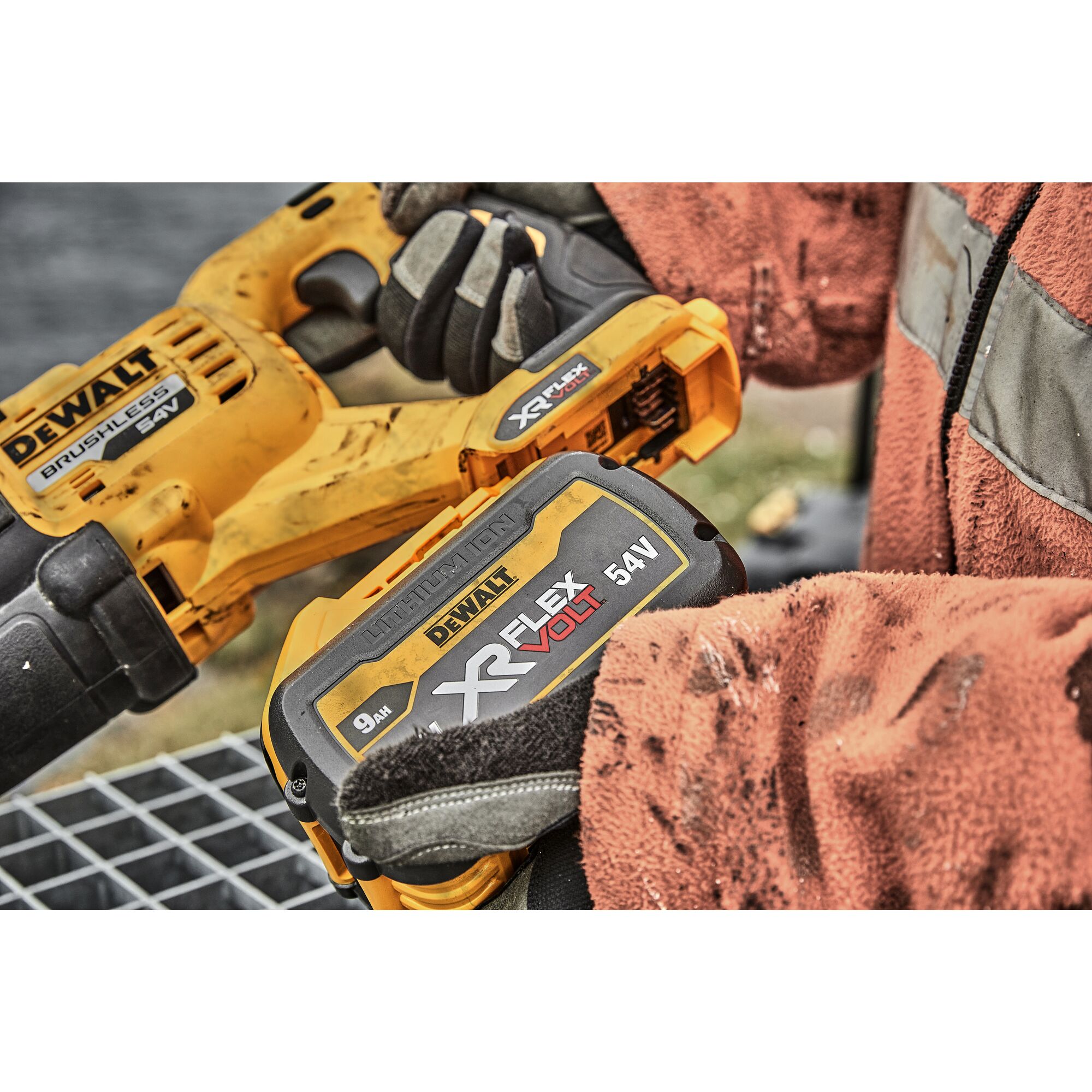 Dewalt dcs388b flexvolt 60v online max brushless reciprocating saw