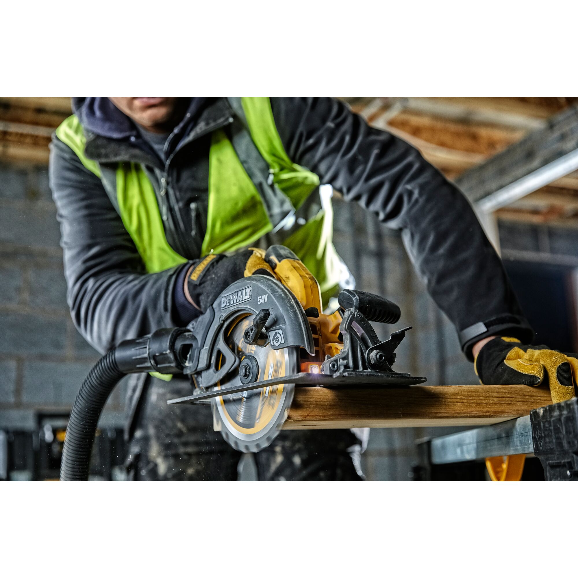 54V XR FLEXVOLT 190mm Circular Saw 2 X 6Ah DEWALT