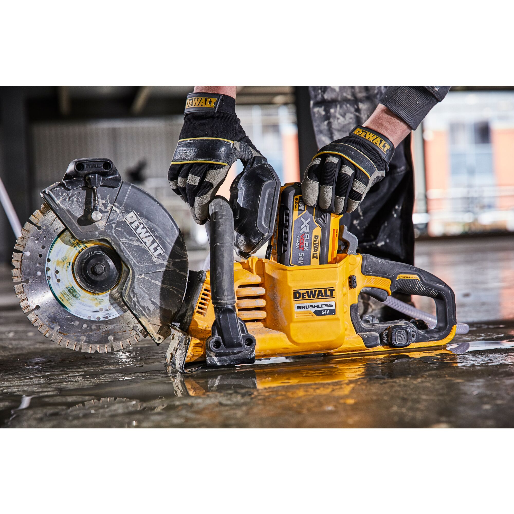 Dewalt cordless best sale quickie saw