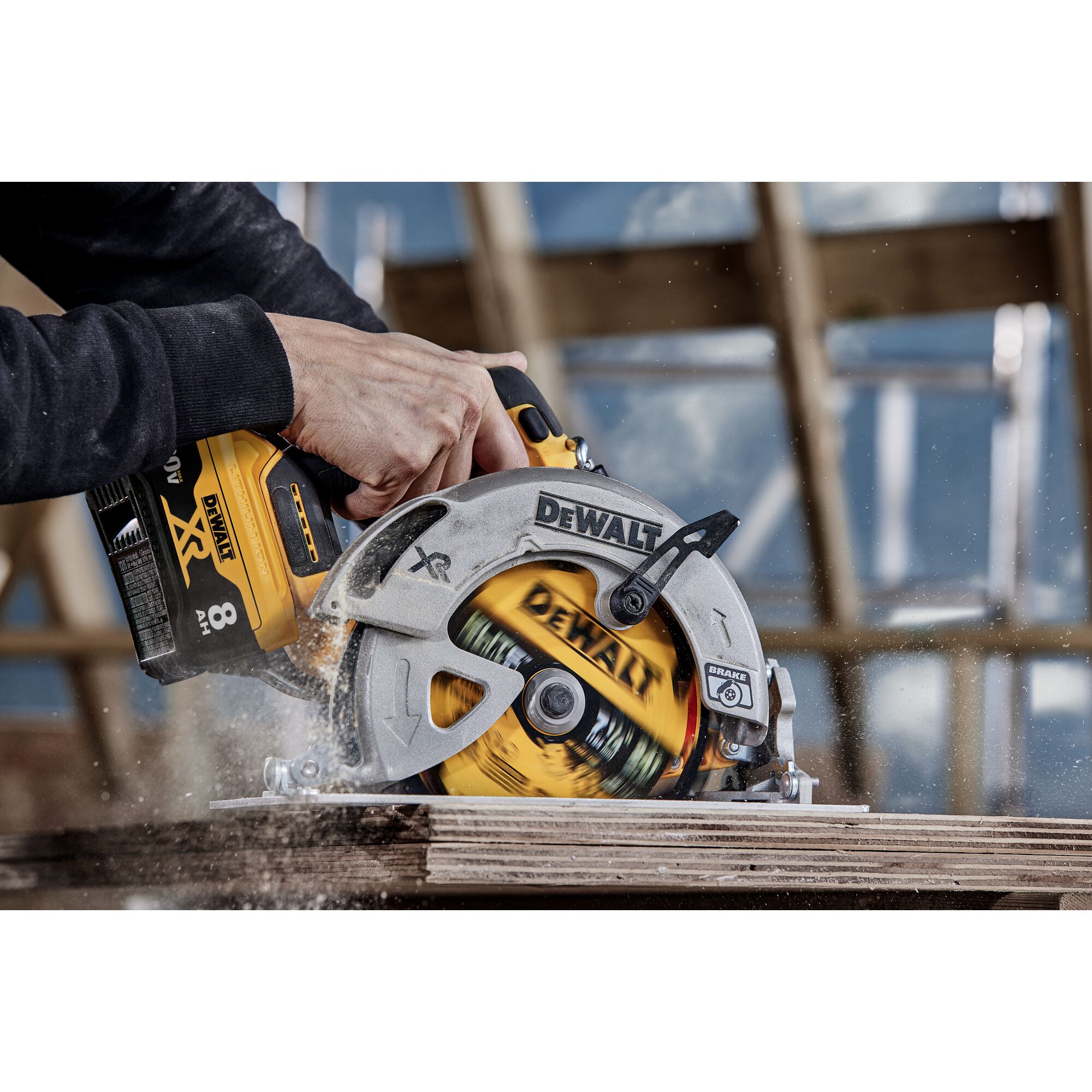 Dewalt 60 tooth circular best sale saw blade