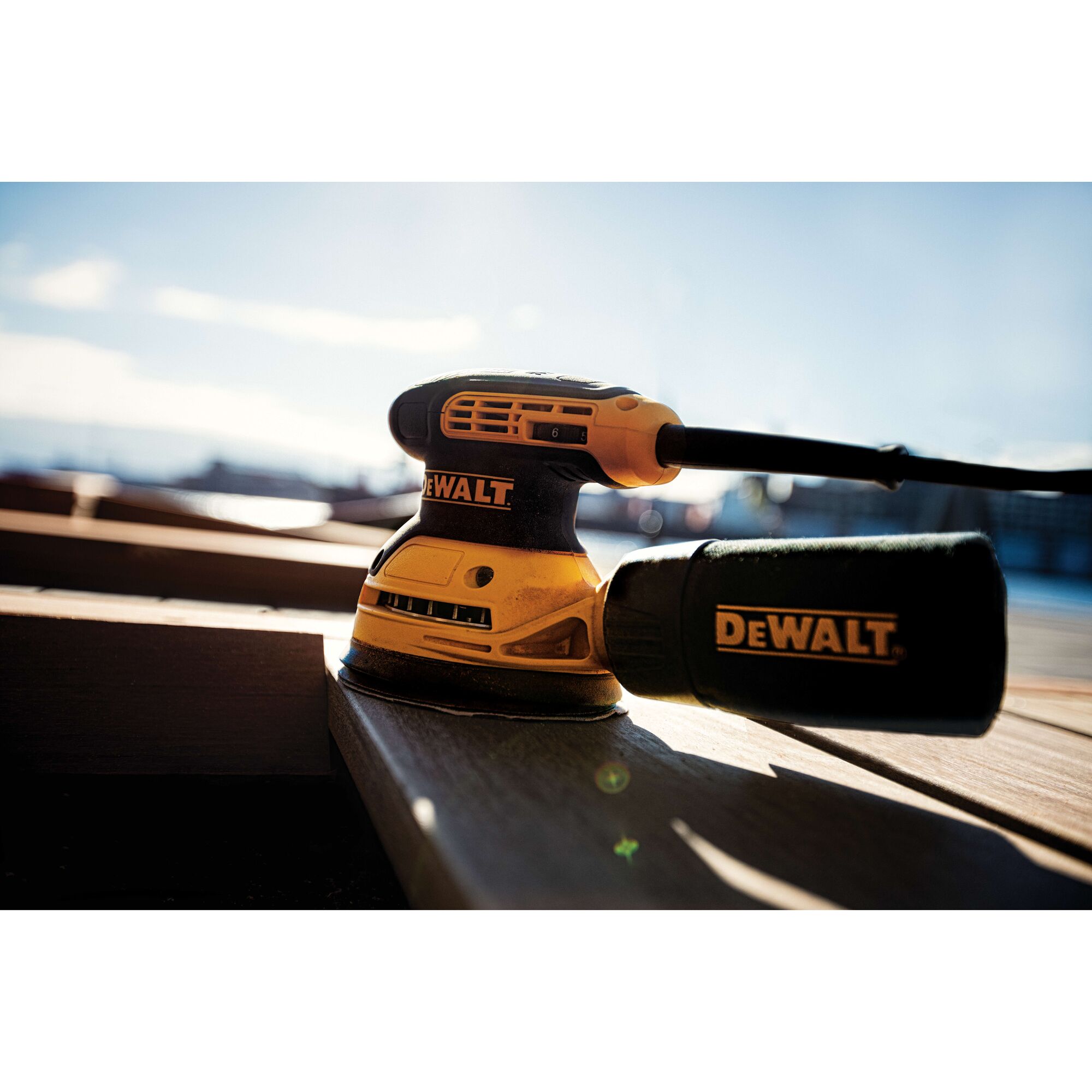 Dewalt palm best sale grip sander