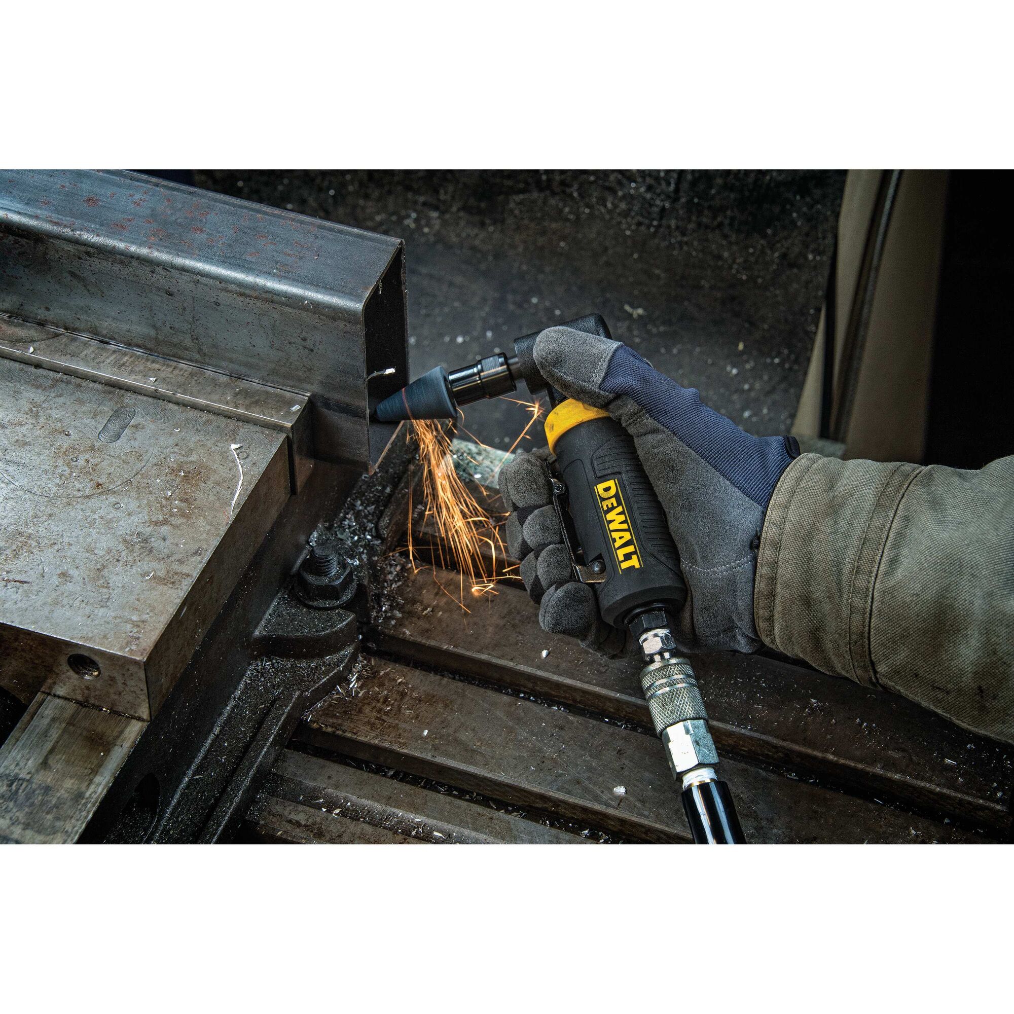 Dewalt 20v die online grinder accessories