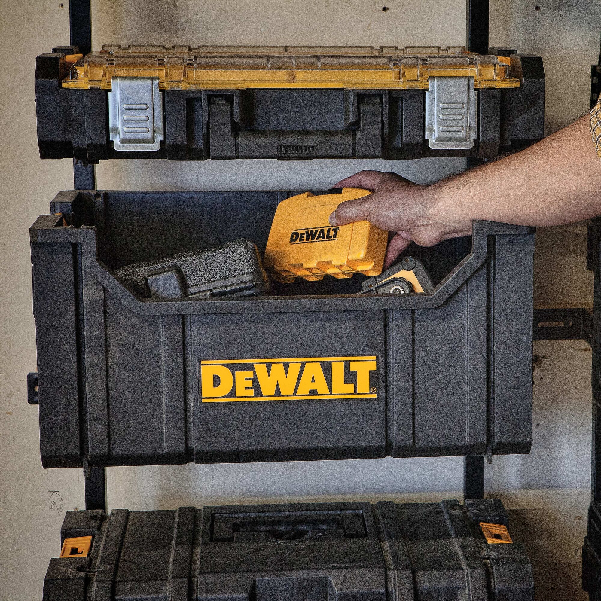 Dewalt toughsystem 2024 workshop racking