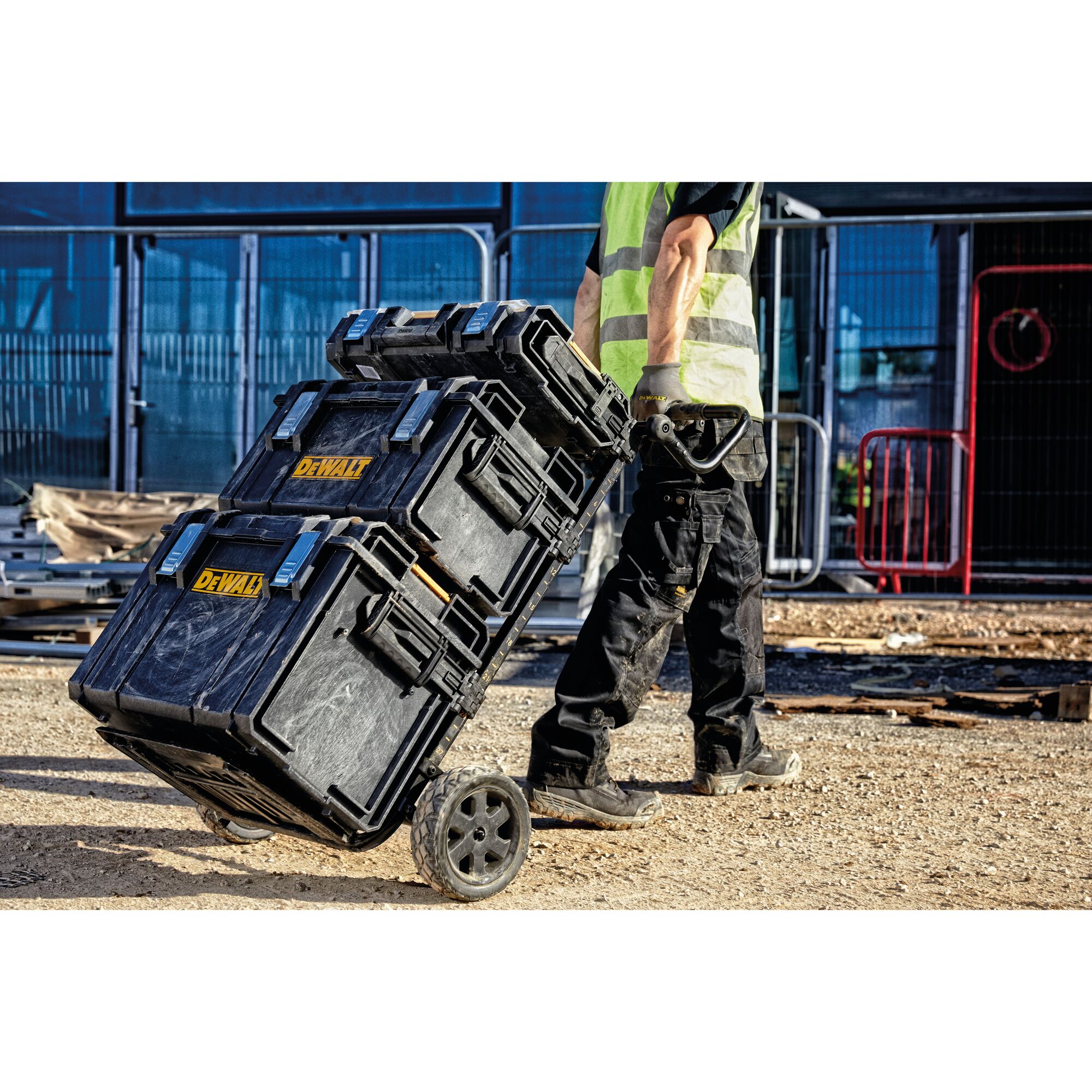 TOUGHSYSTEM® 2.0 Trolley DS Carrier | DEWALT TOUGHSYSTEM® 2.0 Trolley DS Carrier | DEWALT