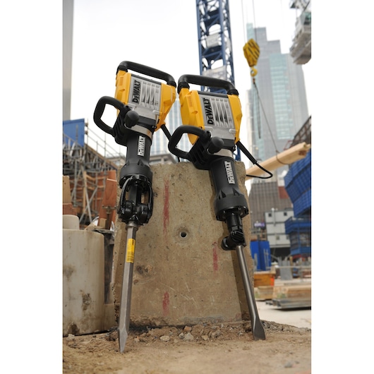 1600W 16Kg 30mm HEX Demolition Hammer