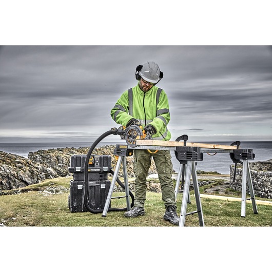 60V Max Flexvolt BL 184mm (7"1/4) Circular Saw Kit  (9AH batteries)