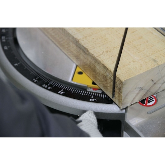 1650W 10-inch Mitre Saw