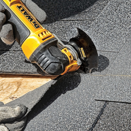 Oscillating Multi Material Blade in action.