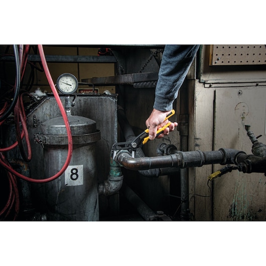 10 inch Straight Jaw Pushlock Pliers being used on a metal tube.