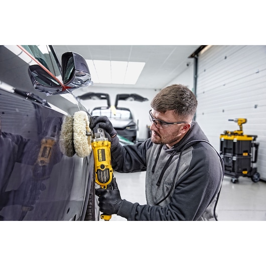 1250W 7 inch Variable Speed Polisher