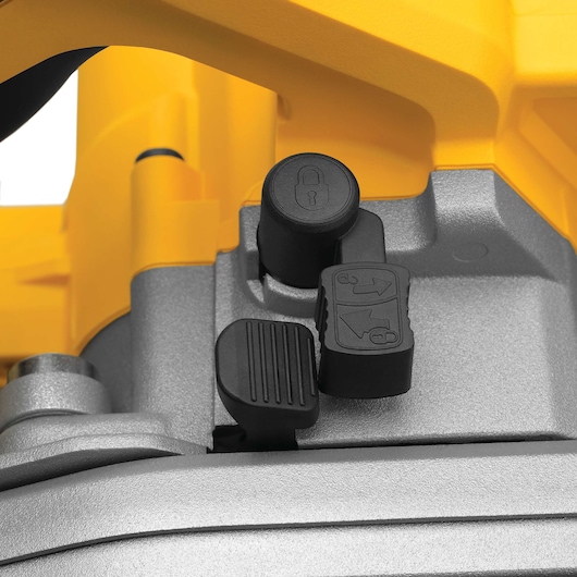 Close up of continuous anti kickback mechanism feature of track saw kit.