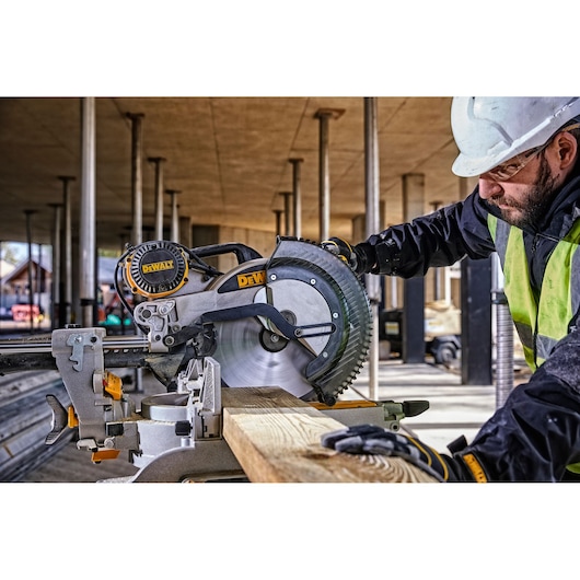 305mm Mitre Saw